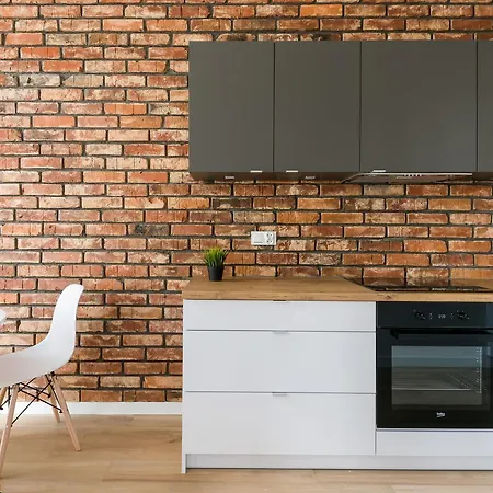Easy Apartment *