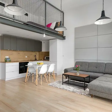 Easy * ヴロツワフ